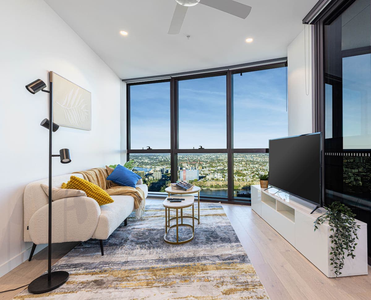 Breathtaking Views 2BR Corner APT